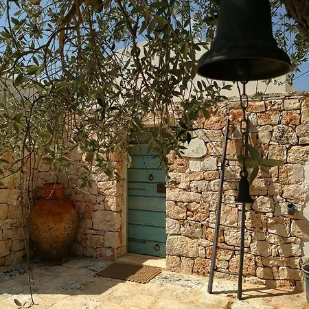 Holiday home Trulli Il Geco Sognante *